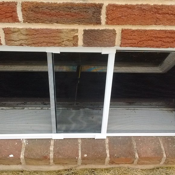 ADFORS Adjustable Screen, 15" x 20"-37", White Frame & Charcoal Screen Color - Picture 5 of 5